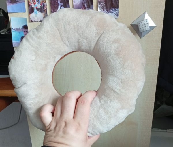 Doughnut Plushie - Image 2