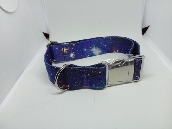 Collars with Pattern